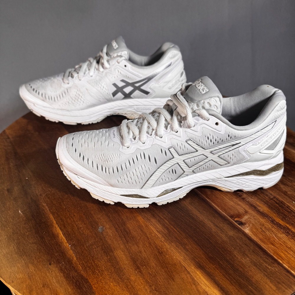 ASICS Gel-Kayano 23 White Silver Running Shoes T788N Womens 7.5 Gym Trainers